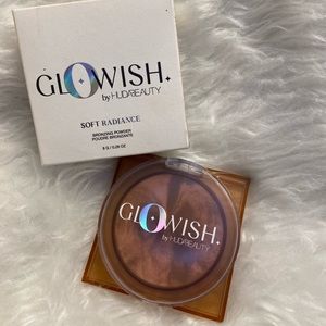 Huda Beauty Deep Tan GloWish Soft Radiance Bronzing Powder
